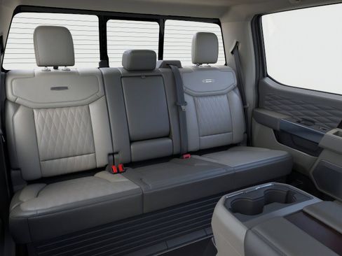 New 2026 Ford F250 4x4 Crew Cab Super Duty image 11