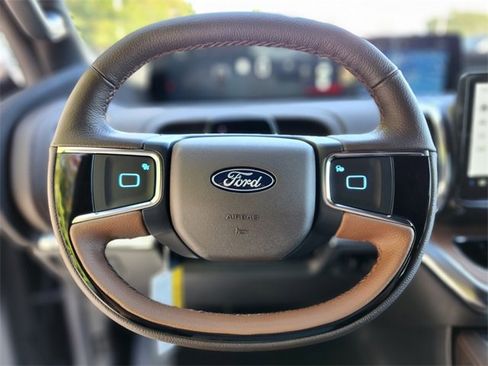 New 2025 Ford Expedition King Ranch image 29