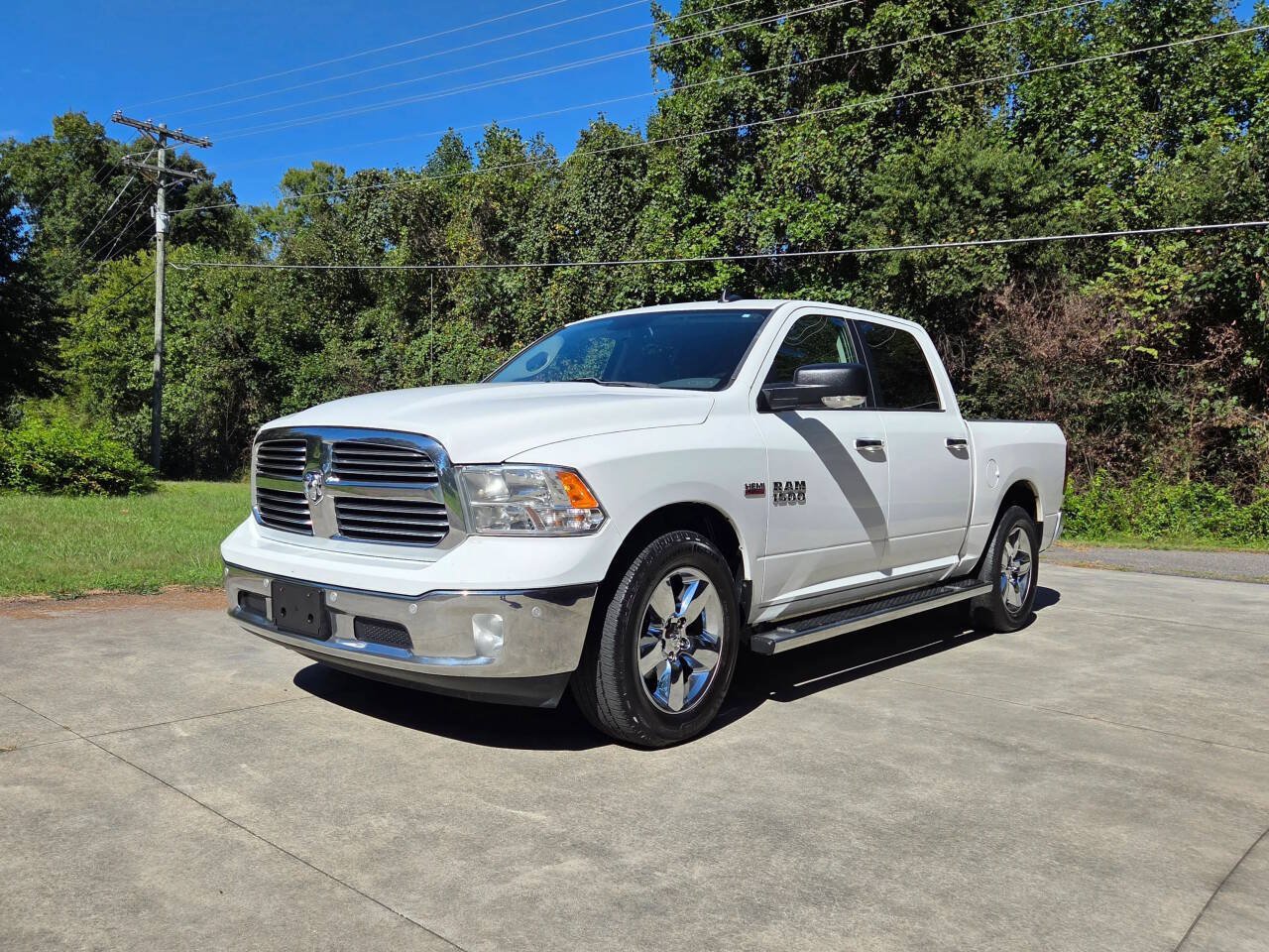 Used 2017 RAM 1500 Big Horn RWD image 1