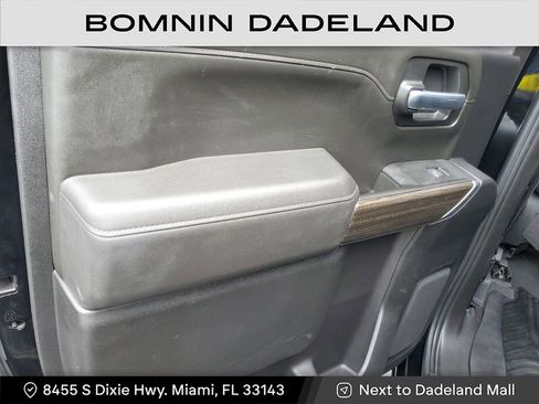 Used 2021 Chevrolet Silverado 1500 RST image 9