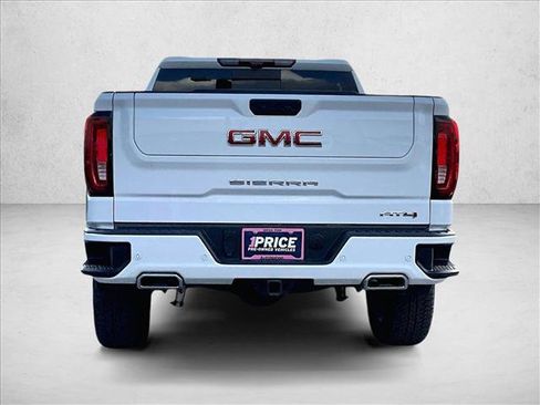 Certified 2025 GMC Sierra 1500 AT4 w/ AT4 Premium Package image 4
