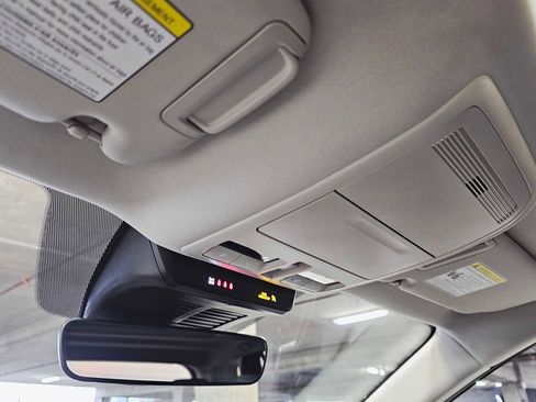 Used 2025 MAZDA CX-50 AWD 2.5 Hybrid w/ Weather Package image 21