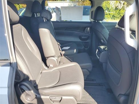 New 2026 Kia Carnival SX Prestige image 12