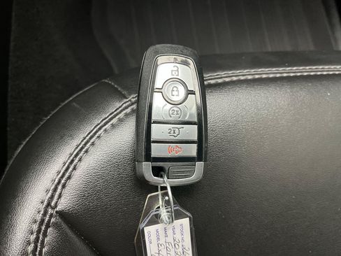 Certified 2023 Ford Explorer XLT w/ Equipment Group 202A AWD/4WD image 27