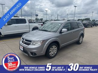 Used 2019 Dodge Journey SE w/ Connectivity Group FWD video 1