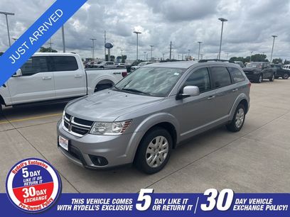 Used 2019 Dodge Journey SE w/ Connectivity Group