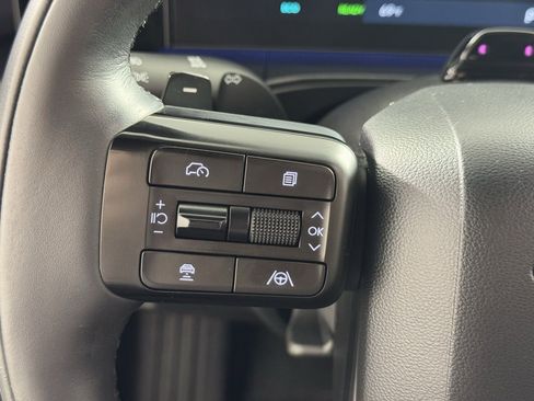 Used 2025 Hyundai Santa Fe Calligraphy image 31