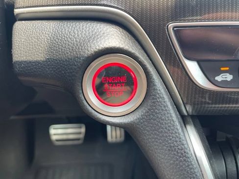 Used 2019 Honda Accord Sport image 16