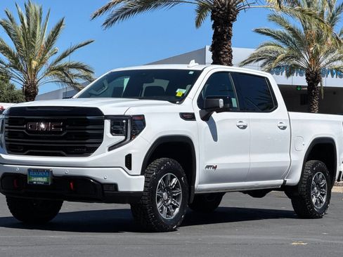 Used 2025 GMC Sierra 1500 AT4 AWD/4WD image 7