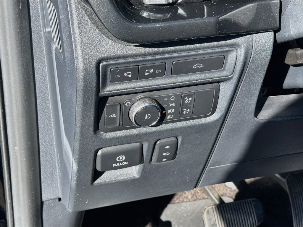 Used 2021 Ford F150 XLT w/ Equipment Group 302A High AWD/4WD image 10