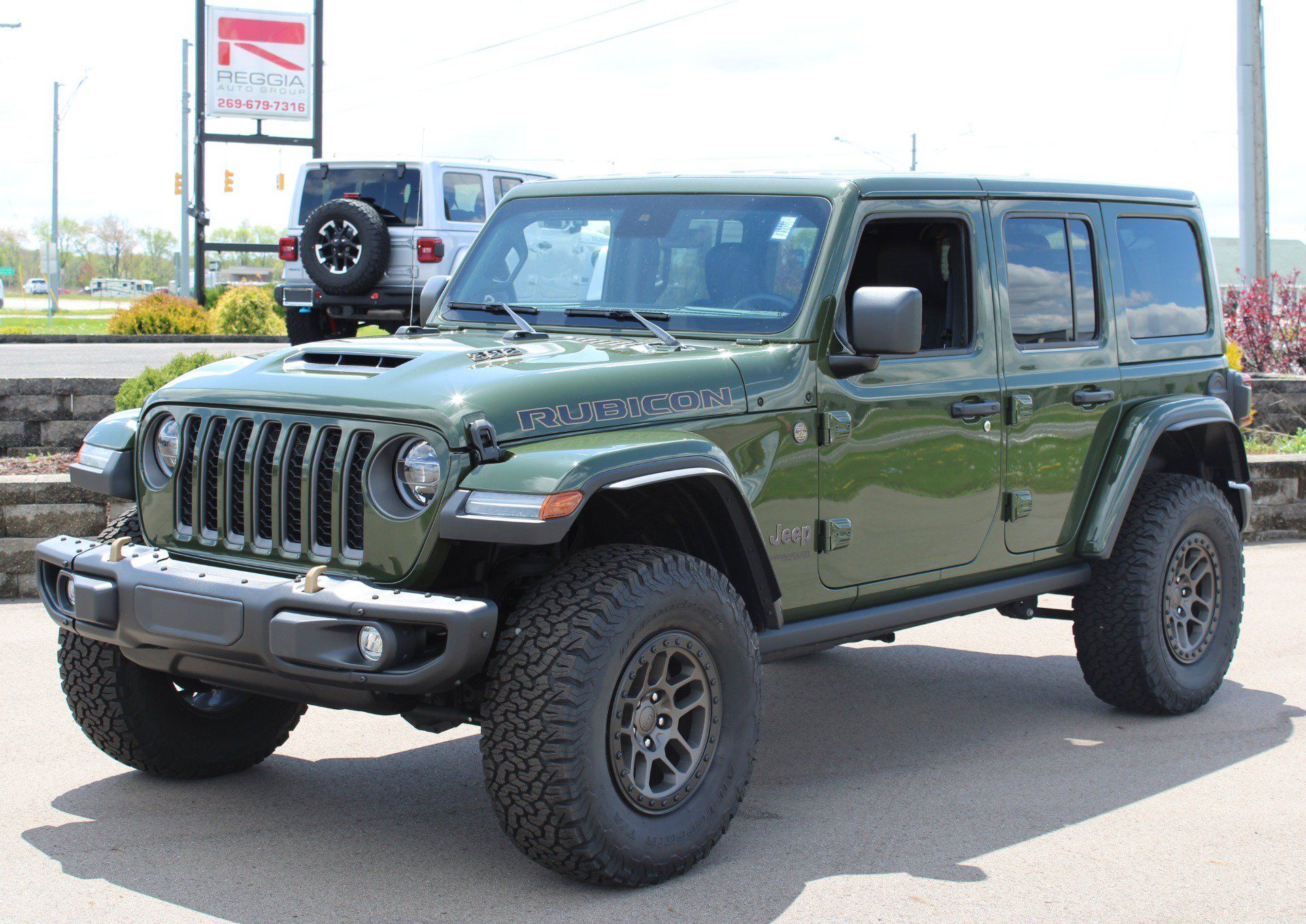 Used 2021 Jeep Wrangler Unlimited Rubicon w/ Xtreme Recon 35" Tire Package AWD/4WD image 2
