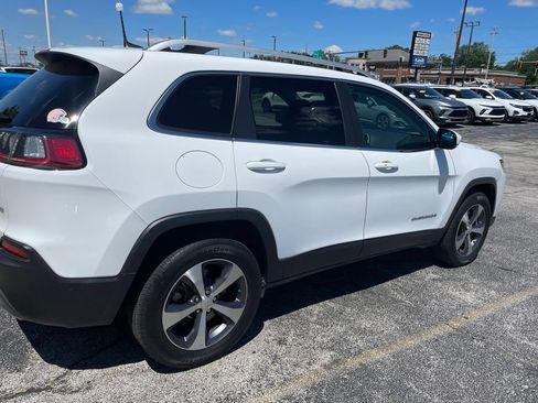 Used 2021 Jeep Cherokee Limited AWD/4WD image 5