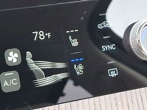 Used 2025 Genesis GV80 2.5T Prestige image 32