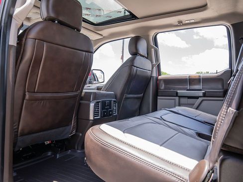 Used 2019 Ford F150 Limited RWD image 17