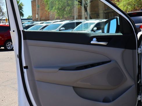 Used 2021 Hyundai Tucson Value FWD image 36