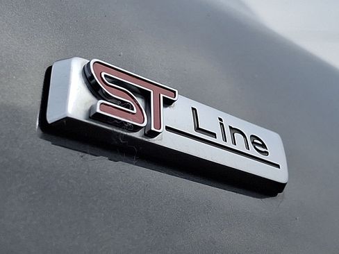 Used 2025 Ford Escape ST-Line FWD image 23