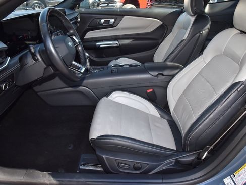 Certified 2025 Ford Mustang Premium image 14