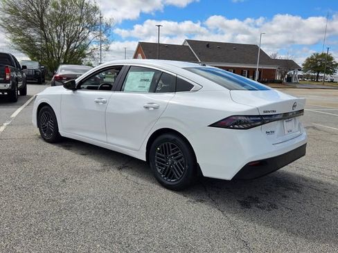 New 2026 Nissan Sentra SV w/ Floor Mat Package image 9