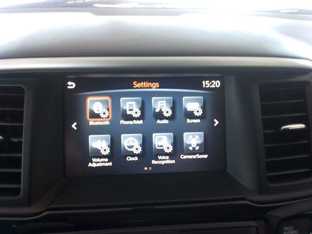 Used 2020 Nissan Pathfinder S FWD image 10