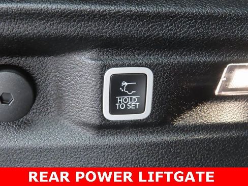 Used 2022 Jeep Grand Cherokee L Limited image 31