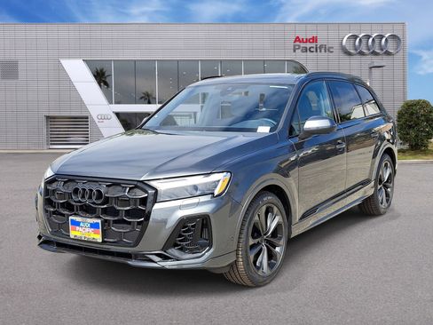 New 2026 Audi Q7 Premium Plus AWD/4WD image 1