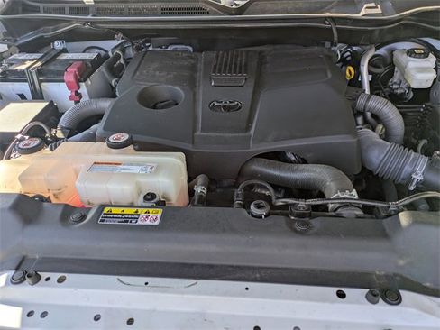 Used 2022 Toyota Tundra Limited image 28