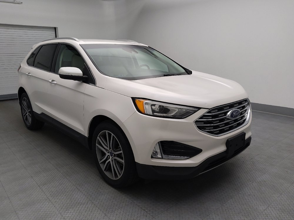 Used 2019 Ford Edge Titanium w/ Cold Weather Package AWD/4WD image 13