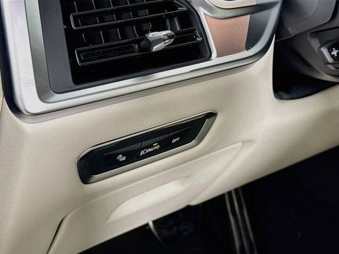 New 2027 BMW X7 M60i AWD/4WD image 10