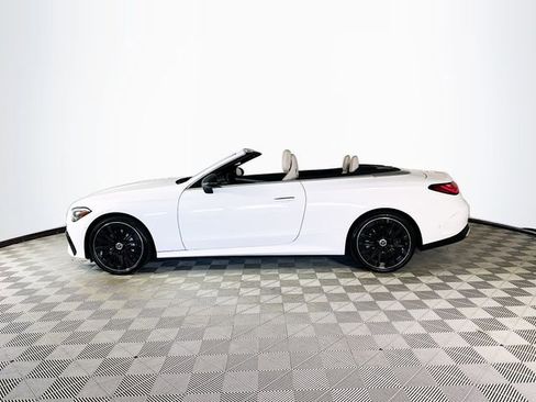 New 2026 Mercedes-Benz CLE 300 4MATIC Cabriolet image 4