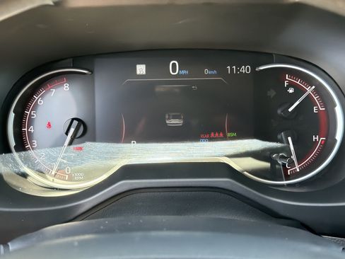 Used 2025 Toyota RAV4 XLE FWD image 26