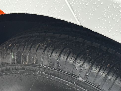 New 2026 Chrysler Pacifica Select FWD image 10