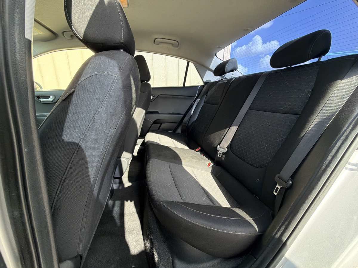 Used 2019 Kia Rio S FWD image 7