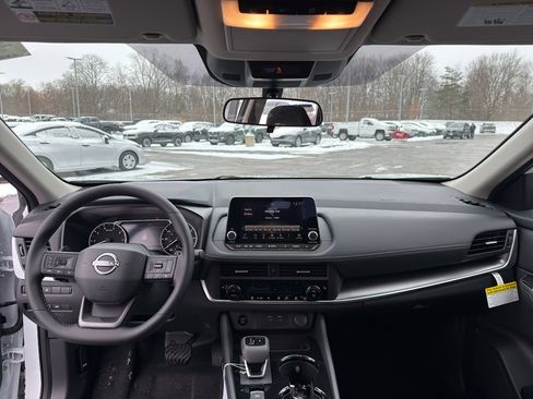 New 2026 Nissan Rogue SV image 28