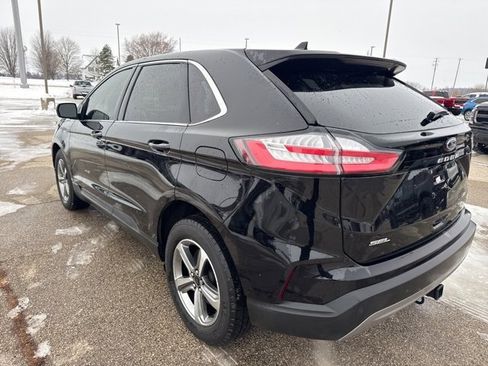 Used 2024 Ford Edge SEL w/ Convenience Package image 5