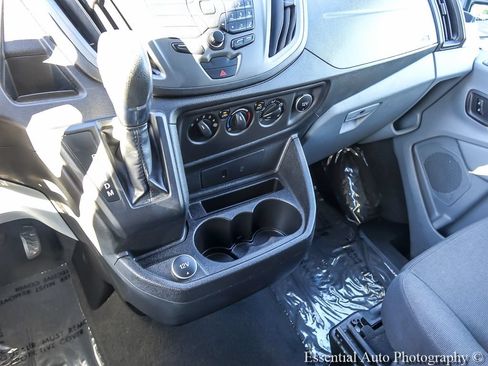 Used 2018 Ford Transit 150 XL RWD image 16