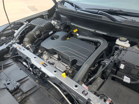 Used 2023 GMC Terrain Denali image 37