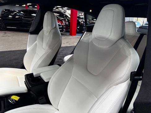 Used 2018 Tesla Model S 75D image 33