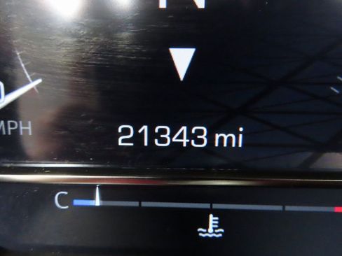 Used 2024 GMC Sierra 1500 Denali Ultimate image 12