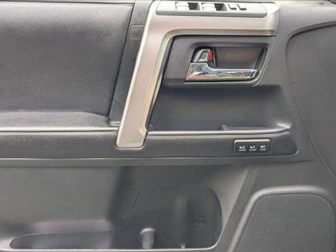 Used 2017 Toyota 4Runner Limited AWD/4WD image 11