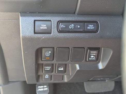 Certified 2024 Nissan Frontier SV w/ SV Convenience Package image 32