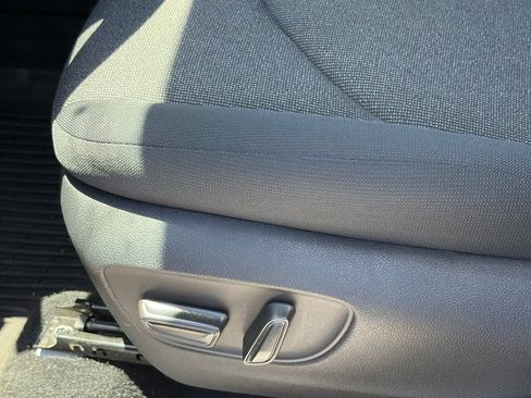 Used 2026 Toyota Grand Highlander FWD image 4