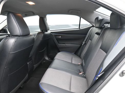 Used 2017 Toyota Corolla L image 19