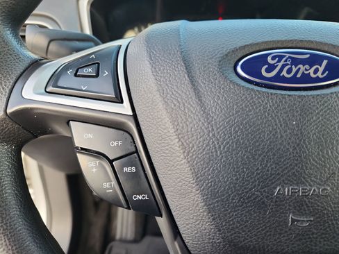 Used 2014 Ford Fusion SE image 20