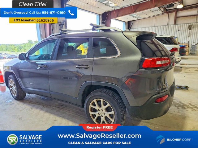 Used 2014 Jeep Cherokee Latitude w/ Cold Weather Group AWD/4WD image 3