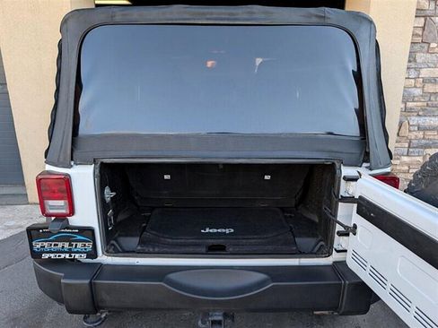 Used 2016 Jeep Wrangler Sport image 27