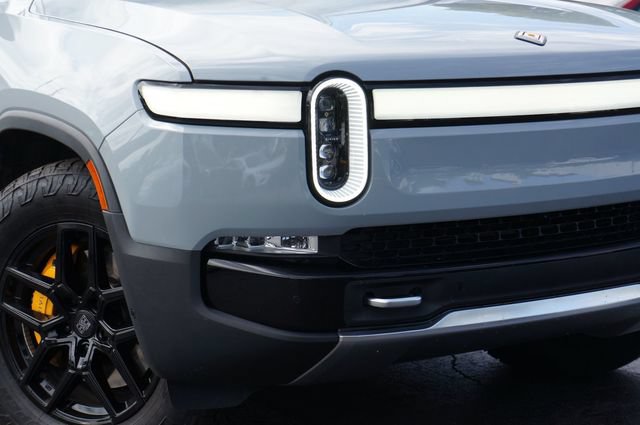Used 2023 Rivian R1T Adventure Quad AWD/4WD image 9