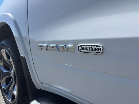 Used 2022 RAM 1500 Limited w/ Body-Colour Bumper Group AWD/4WD image 10