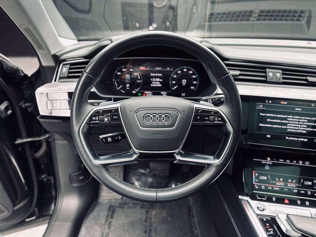 Used 2024 Audi Q8 e-tron Prestige w/ Prestige Package AWD/4WD image 25