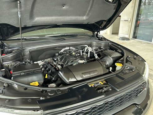 Used 2024 Dodge Durango R/T AWD/4WD image 11