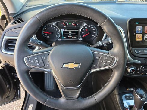 Used 2018 Chevrolet Equinox Premier image 19
